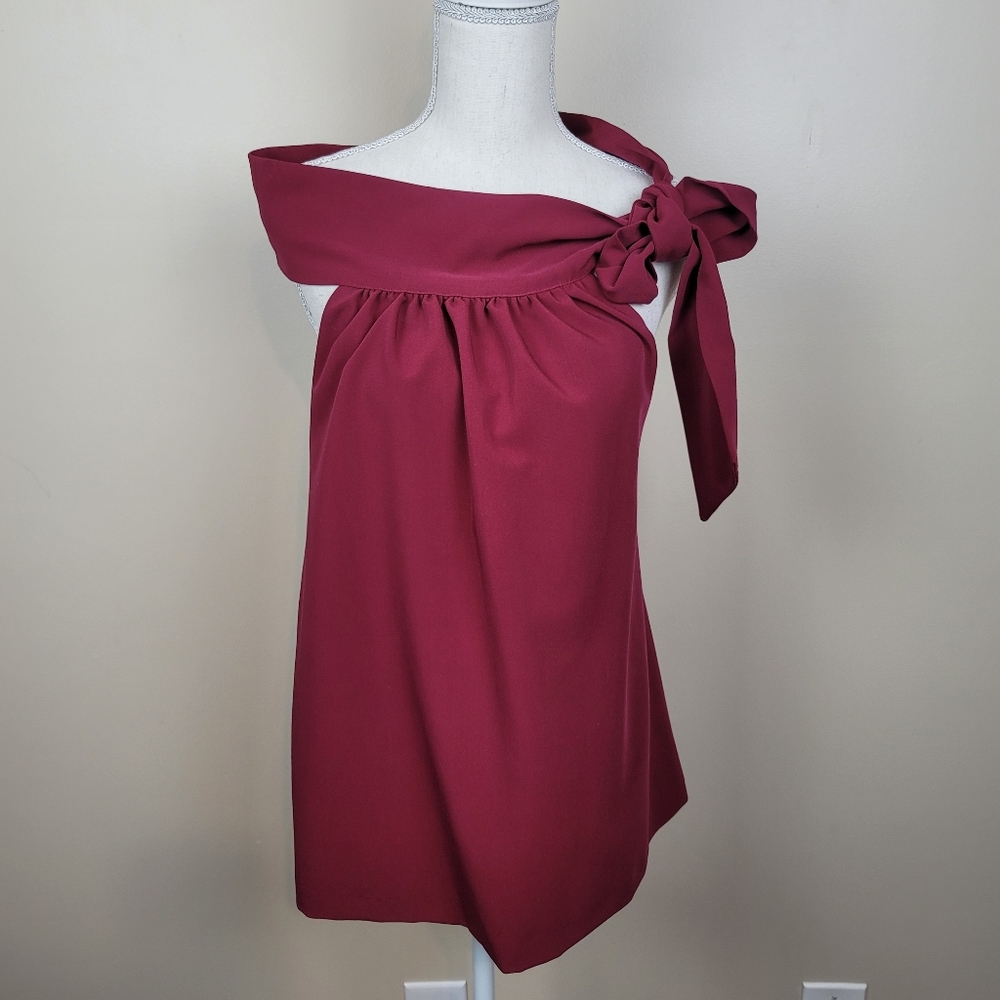 LaRoque Maroon off the shoulder Bow Top size 8